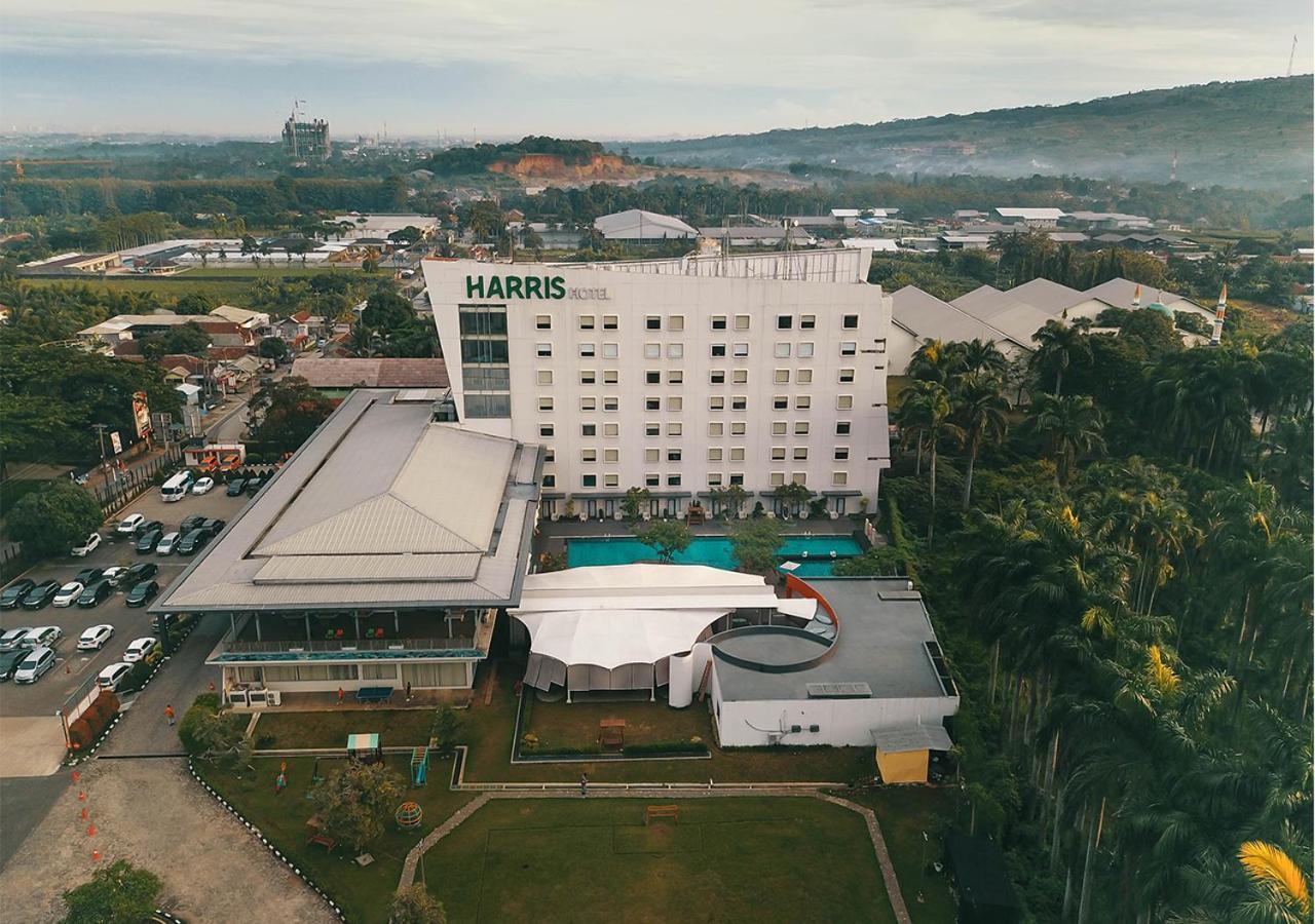 Harris Hotel Sentul City Bogor Exterior photo